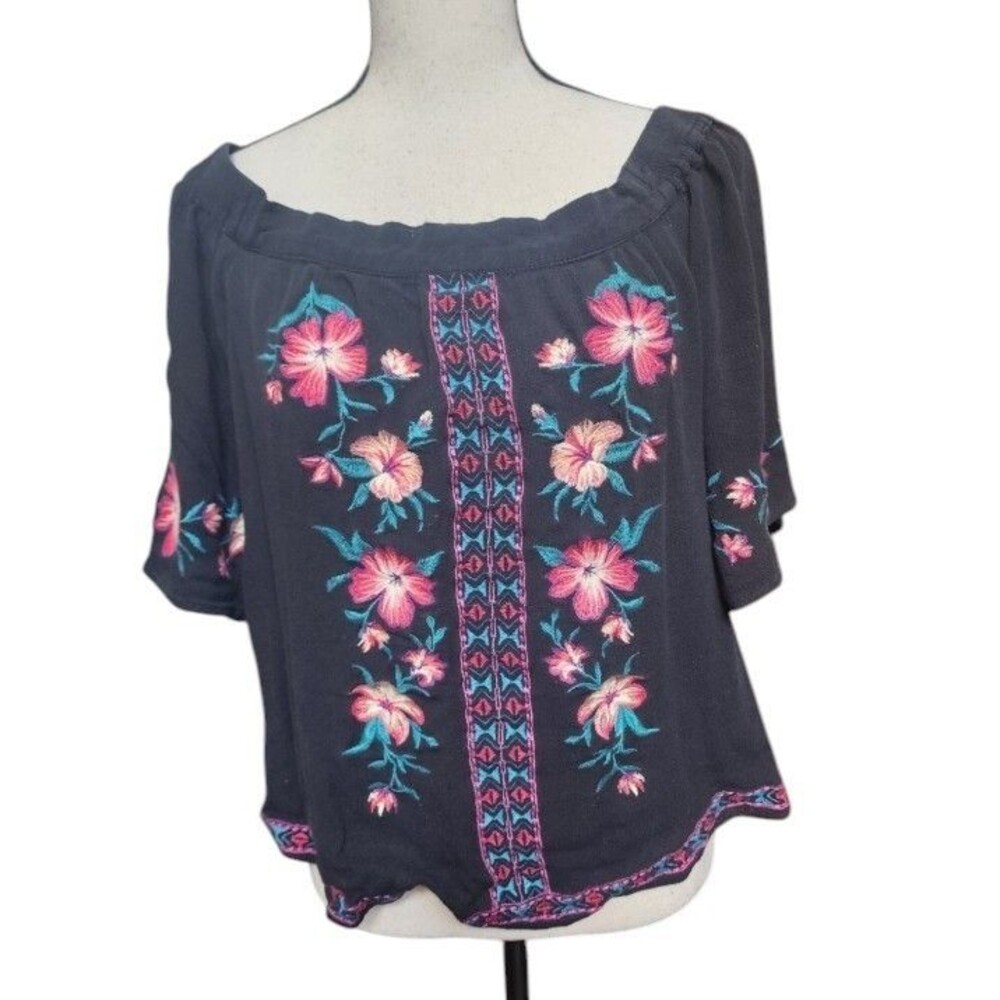 UMGEE Black Off Shoulder Embroidered Boho Top Size Small
